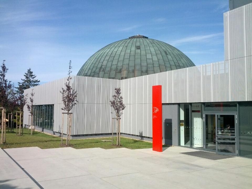 Sternwarte und Planetarium M. Kopernikus in Brünn