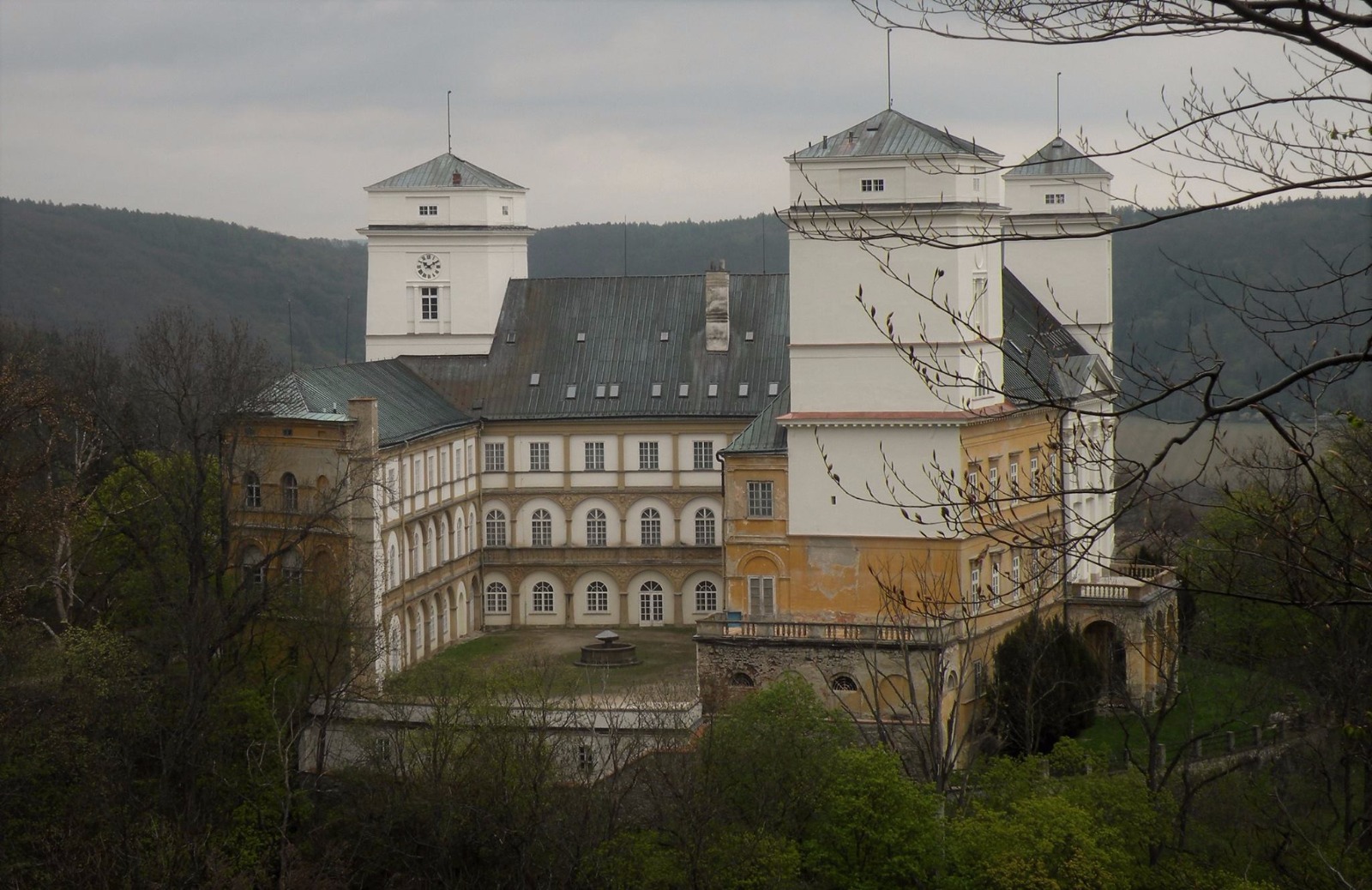 Zámek Račice u Vyškova