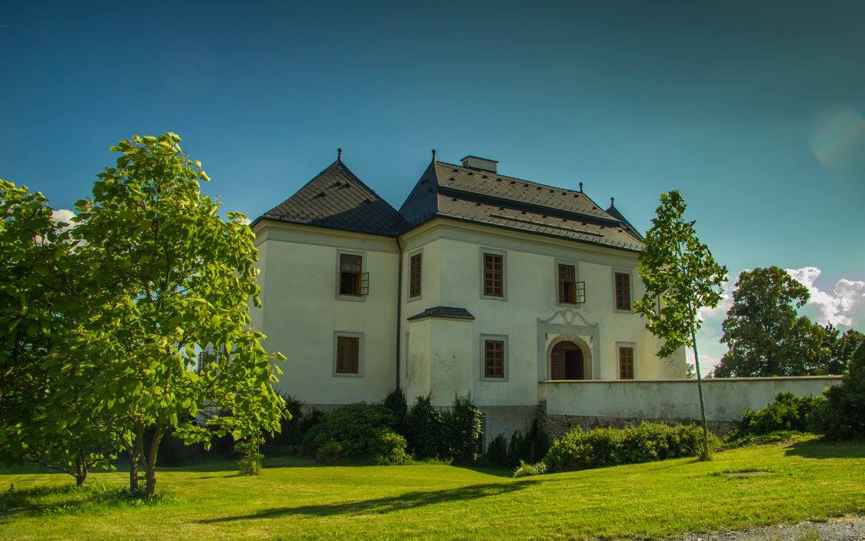 Schloss Pluhův Žďár