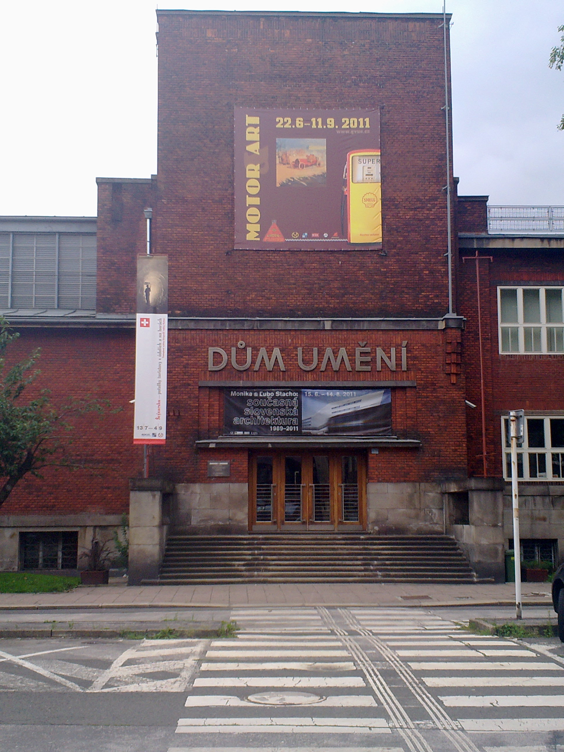 Galerie der schaffenden Kunst (Haus der Kunst) in Ostrau