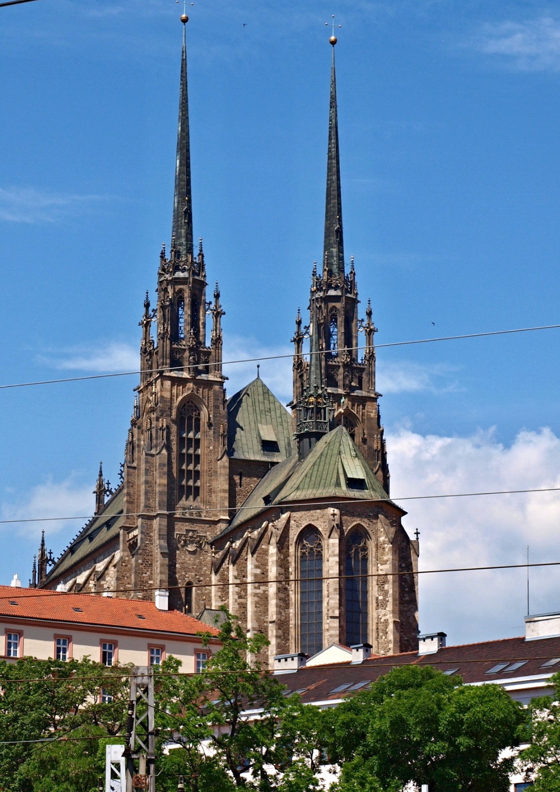 Burg und Kirche Petrov