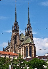 Brno,_katedrála_sv._Petra_a_Pavla1.JPG